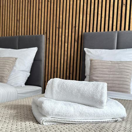 Dmk Green Apartment Near Warsaw-Modlin Airport Nowy Dwor Mazowiecki Bagian luar foto