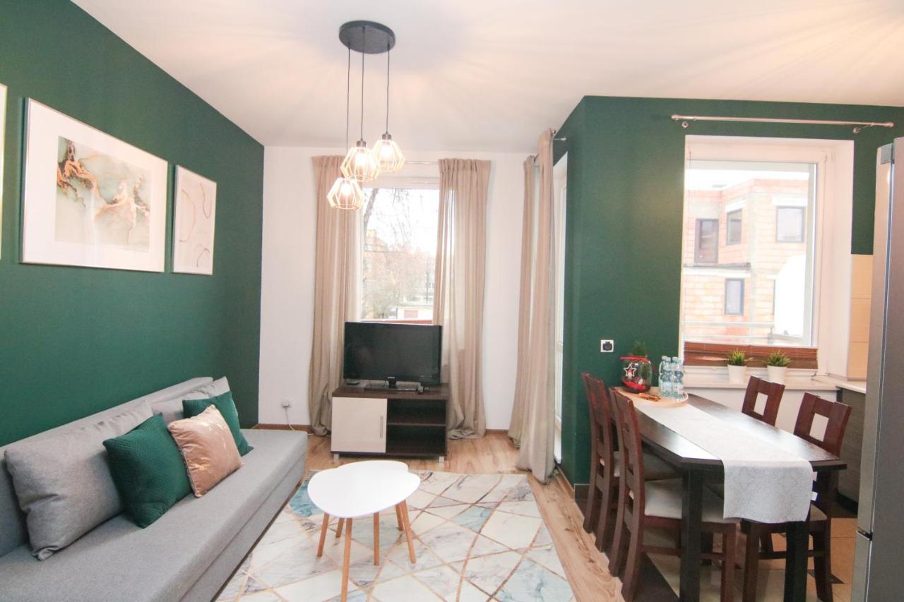 Dmk Green Apartment Near Warsaw-Modlin Airport Nowy Dwor Mazowiecki Bagian luar foto