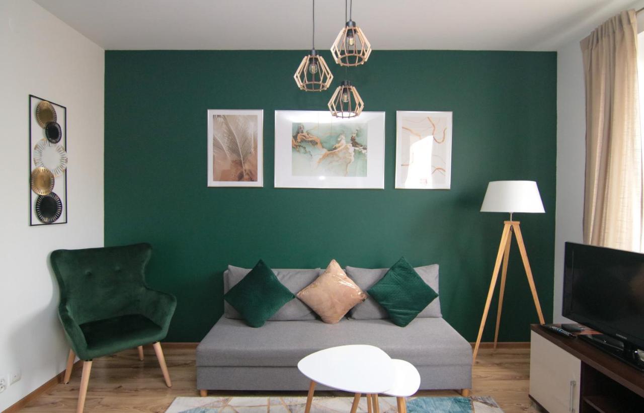 Dmk Green Apartment Near Warsaw-Modlin Airport Nowy Dwor Mazowiecki Bagian luar foto
